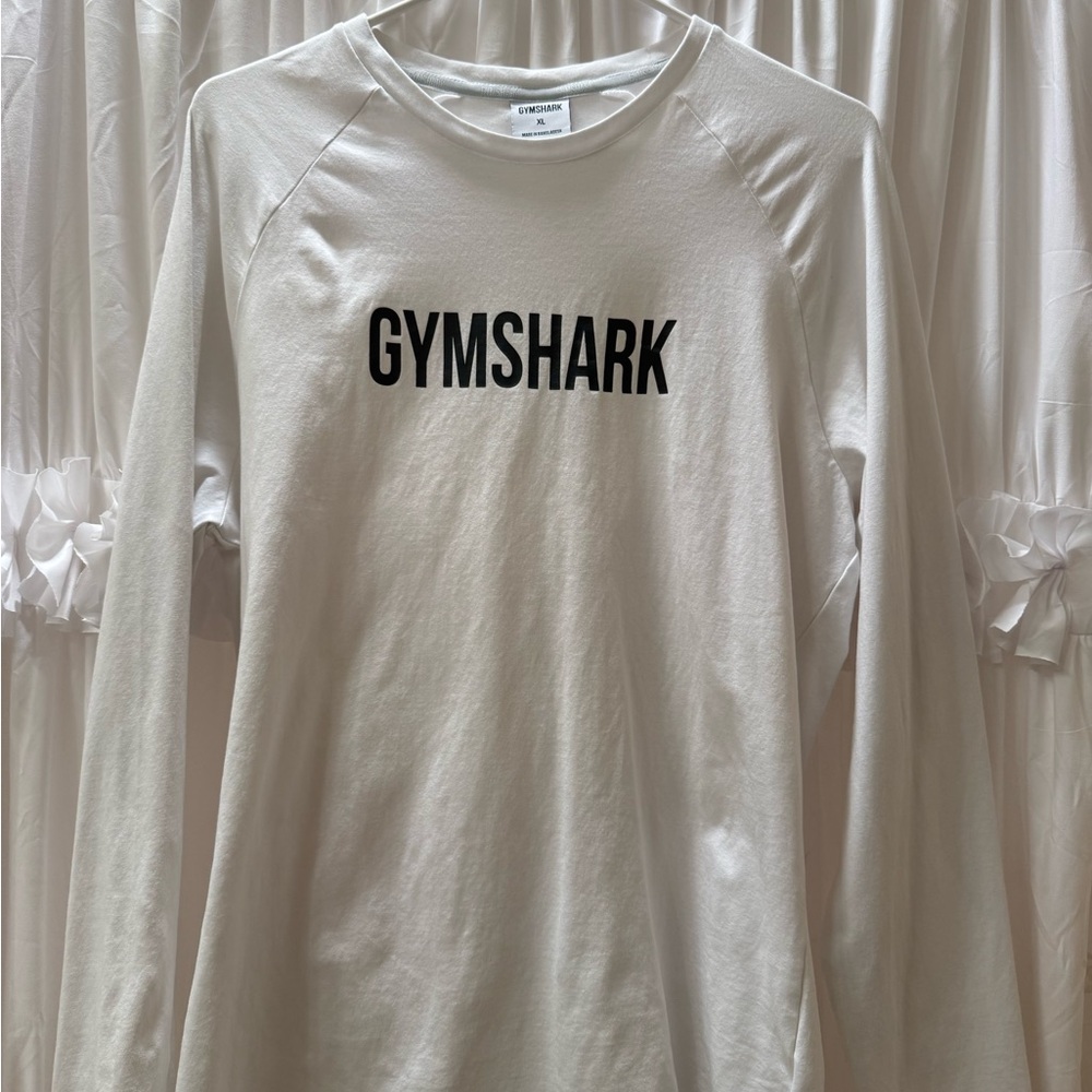 Gymshark Classic White Long Sleeve Tee
